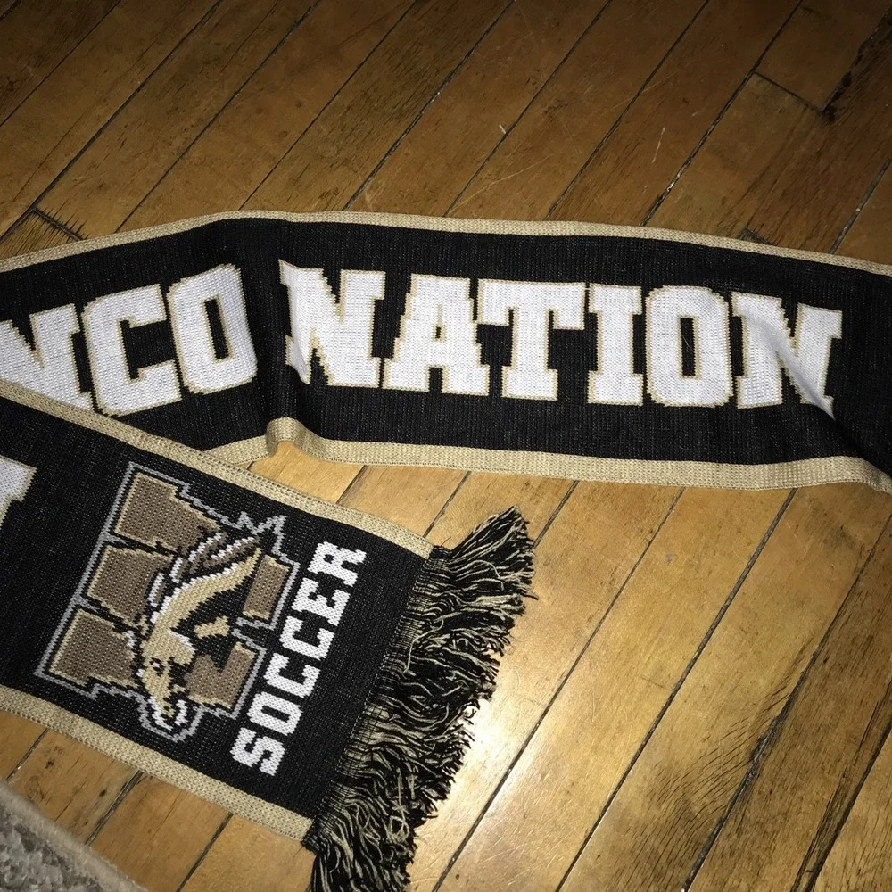 Western‎ Michigan Broncos Soccer Scarf